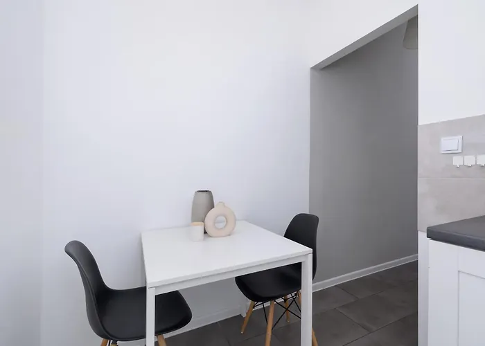 Appartement 2-bedroom With Balcony - Dluga 65 Street *