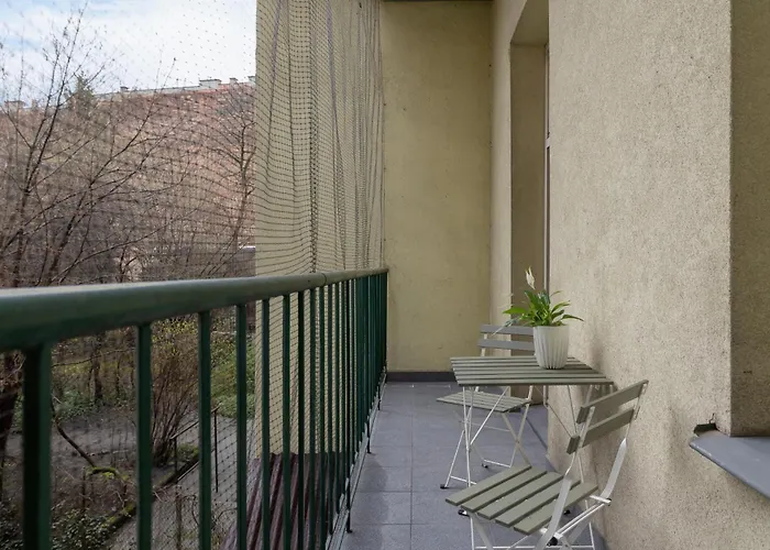 2-bedroom With Balcony - Dluga 65 Street * Krakau